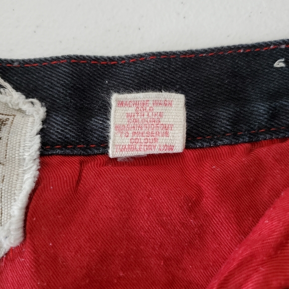 *SOLD* KANJI Paint & Embroidered Skull Jean Shorts - Picture 7 of 11